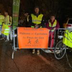 Plus de 200 gilets jaunes distribués lors de notre action à la douane du CERN le 24 novembre !